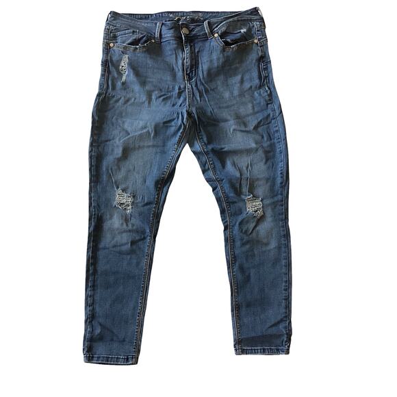 Seven Apparel Destroyed Jeans - Picture 1 of 7